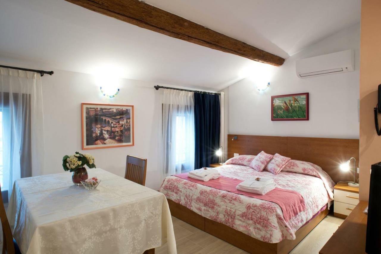 B&B La Casa Di Rosa Vago Exterior foto